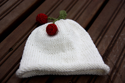 Bonnet (oh les cerises)