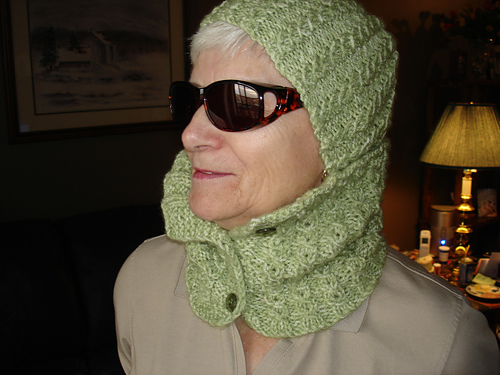 Eyelet Cable Cowl