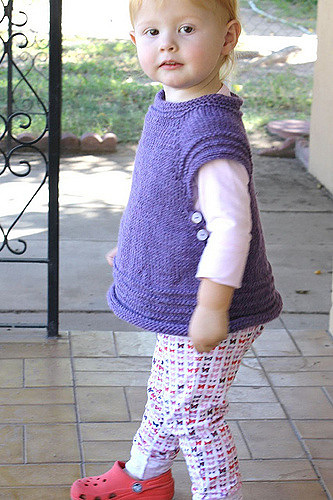 Violet: a vest that grows with your child