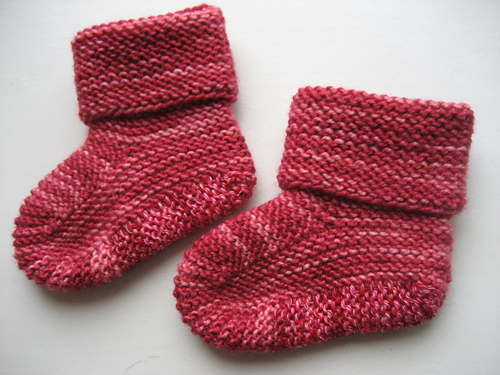 Stay-on babyshoes..... socks for a kicking baby photo 2