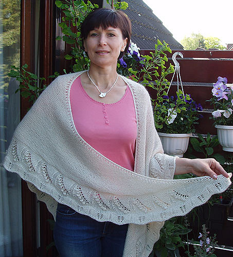 Lily-of-the-Valley Heather Shawl