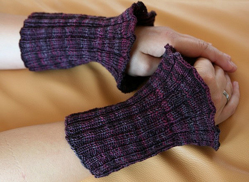 Dramatico Wristwarmers