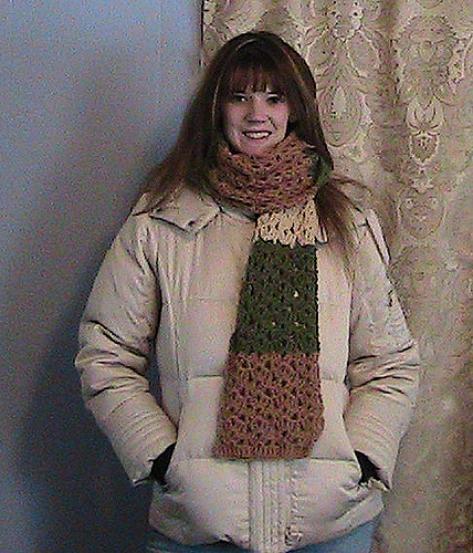 3 toned Lacy Scarf