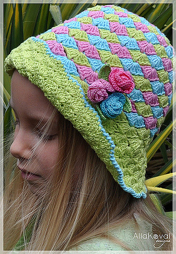 Rose Buds Hat Crochet