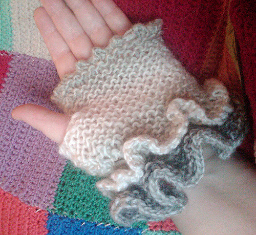 Oyster Fingerless Mittens
