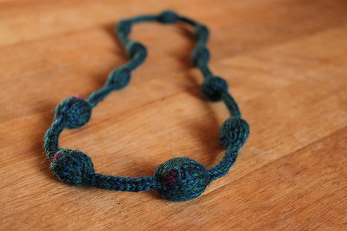 Strings of Purls