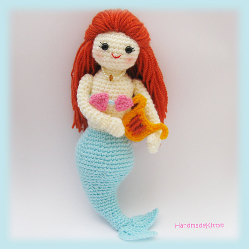 Mermaid Jenny under the sea