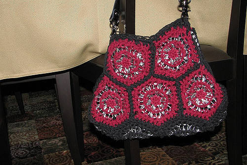 Hex - a purse that pops (recycle those pop tabs!)