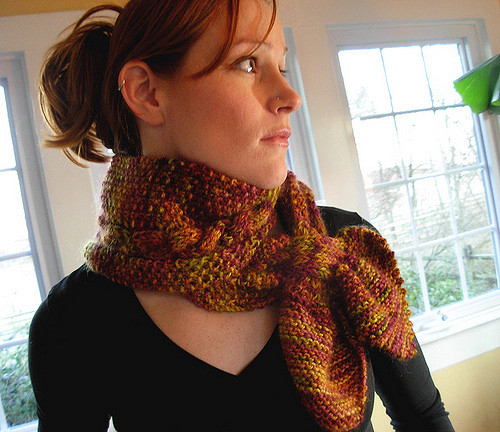 Retro-Active Scarf