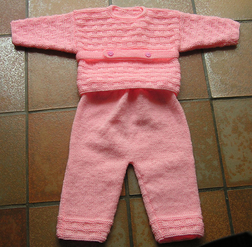 04 - Brassière, pantalon et chaussons