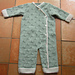 09 - Combinaison et chaussons pattern 