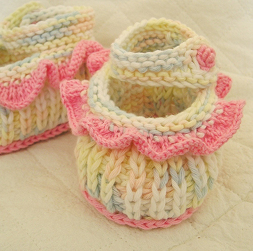 BABY BOOTIES with Flounce