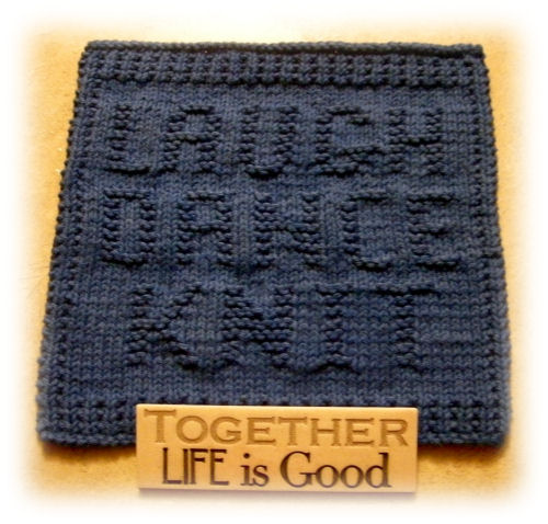 LAUGH DANCE KNIT Cloth