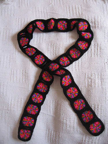 Circle to Square Stained Glass Scarf