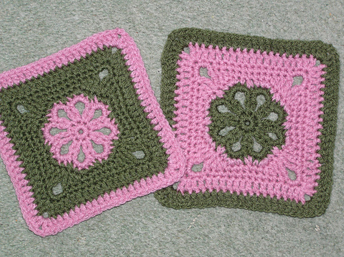 Flower Granny Square photo 6