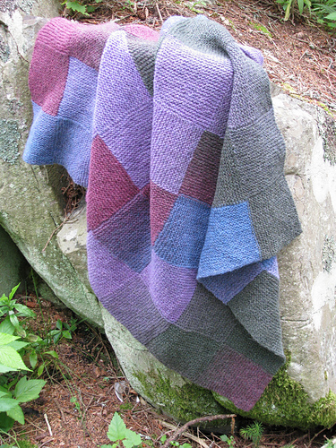 Infinite Entrelac 488 - byLucyNFlickr