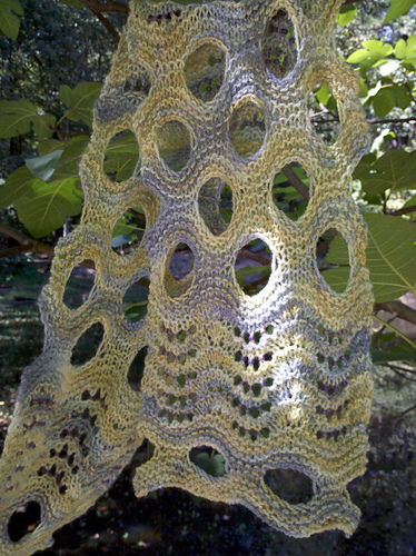 9 Pearls Scarf