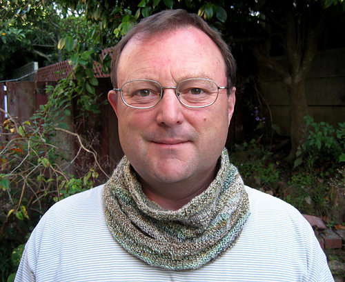 Easy Tweedy Cowl