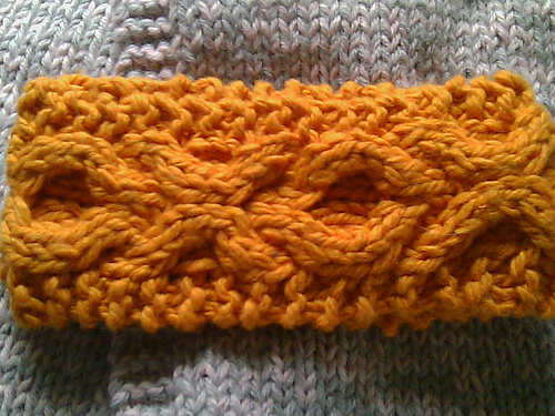 Hugs and Kisses Cowl