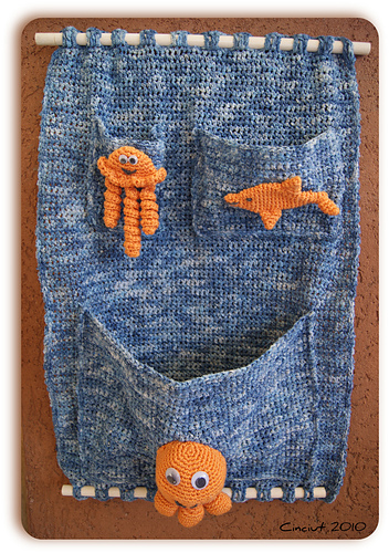 Wall pockets