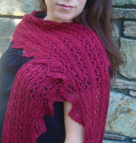 Weeping Scarlet Shawlette