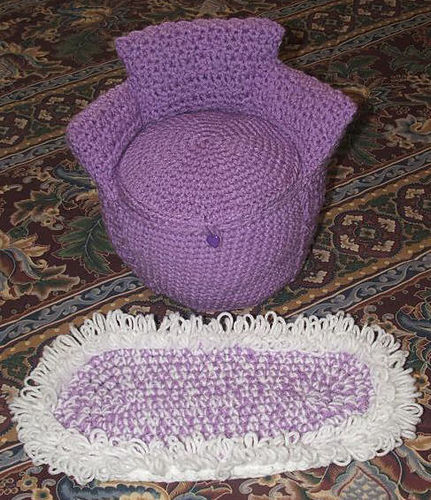 AG Storage Barrel Chair photo 1