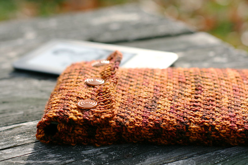 Slipped Stitch Kindle Cozy