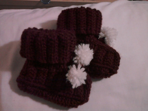 Baby, it's cold outside - Bootees