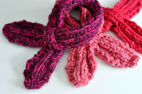 Child's Looped Scarflette