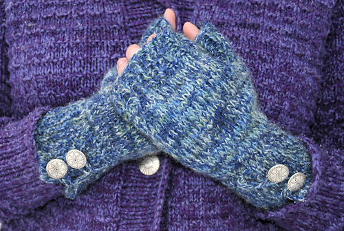 Silver-Button Mitts