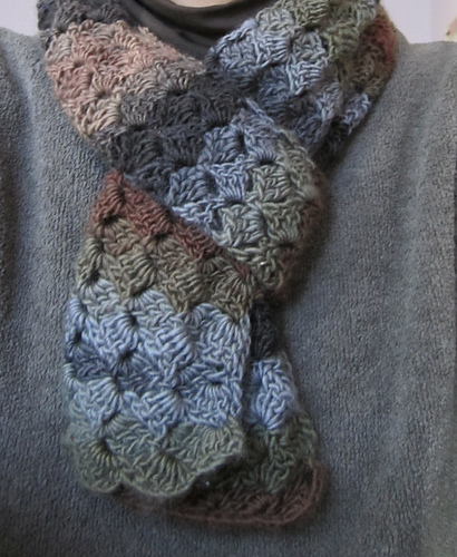 Ravelry: Spring Petals Scarf pattern by Ragamuffin