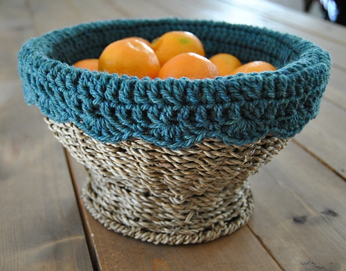 Crochet Basket Liner photo 1