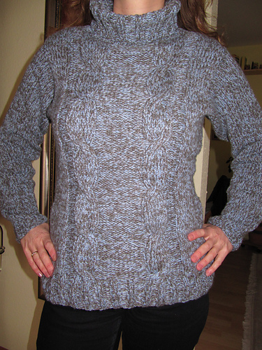 #04 Pullover with Cables
