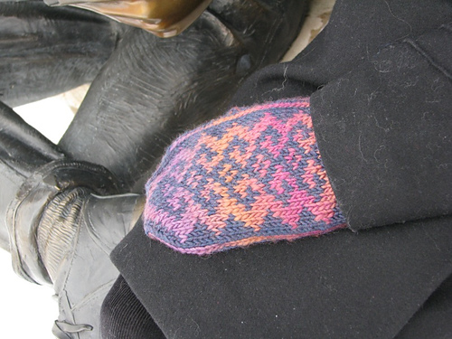 Delphine Mittens (Aran)