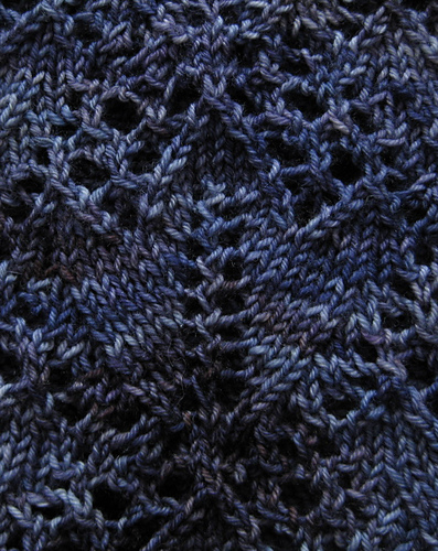 Mala - Lace Cowl