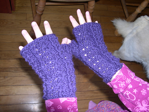 Moods Gauntlets in Lace Ribbing