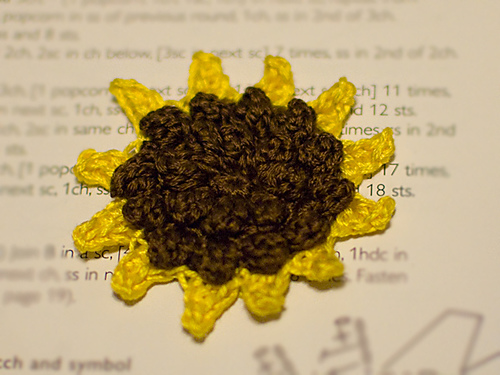Sunflower (crochet)