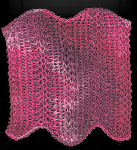 Scalloped Brioche Dishcloth