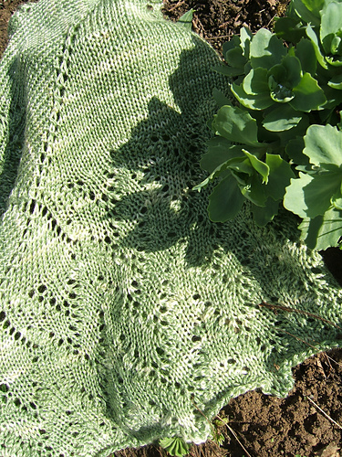 Ravelry: Vermillion pattern by Carolina Diez