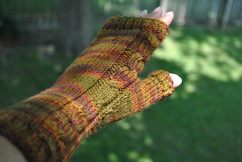 Autumn Cabled Mitts