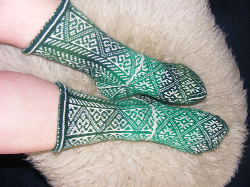 Tufted Toe Stocking - 22