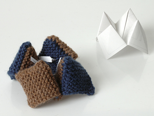 Fortune Teller or Cootie Catcher