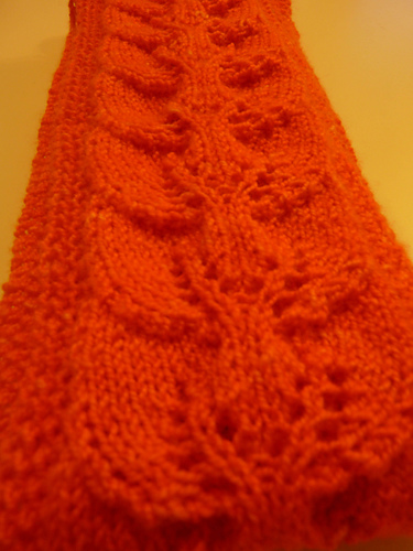 Twin Leaf Lace Scarf