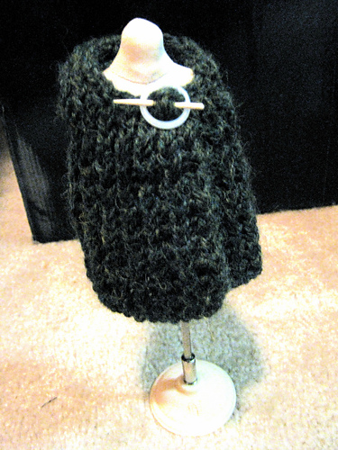Ribbed Doll Cape