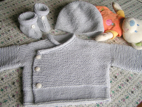 530 Brassière, Pantalon et Chaussons photo 2