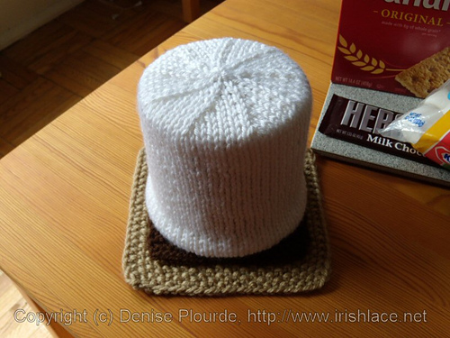 S'mores toilet paper roll cover, knit