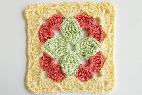 Granny Square  8