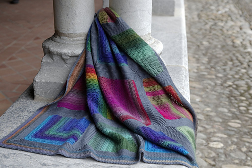Colourful hug / Couleurs câlin