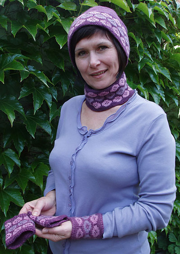 Hat, Head or Neck Warmer and Cuffs or Wrist warmers with Flower Border