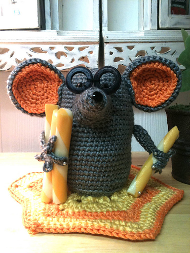 Amigurumi Mouse Doorstop photo 2